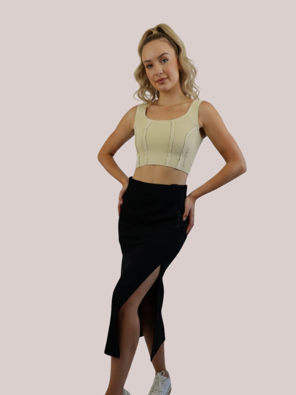 Ribbed Knit Slit Skirt