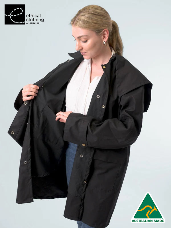Unisex Dryskin Short Coat with Hood